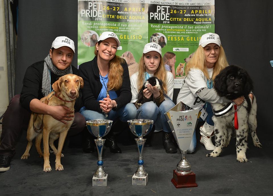 vincitori pet pride con tessa gelisio